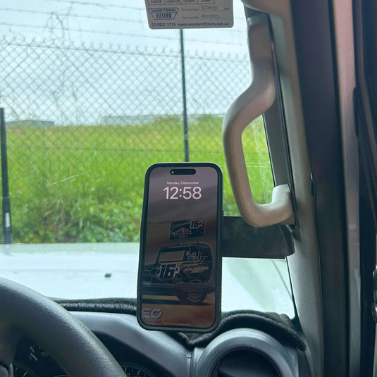 Toyota Landcruiser 79 Series Dual - Scrub King Phone or UHF Mount