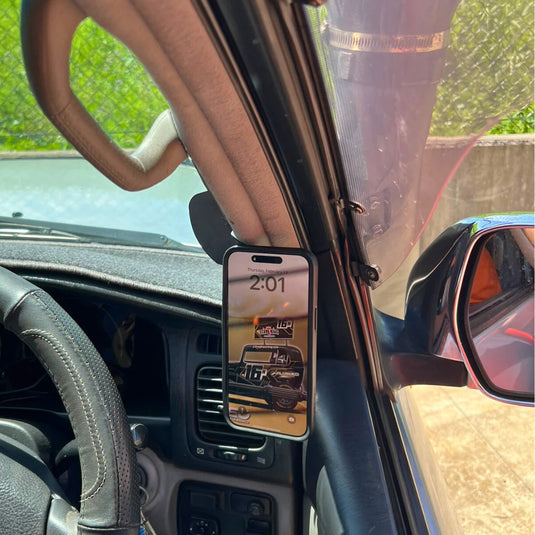 Toyota Land Cruiser 100 Series - Scrub King Phone or UHF Mount