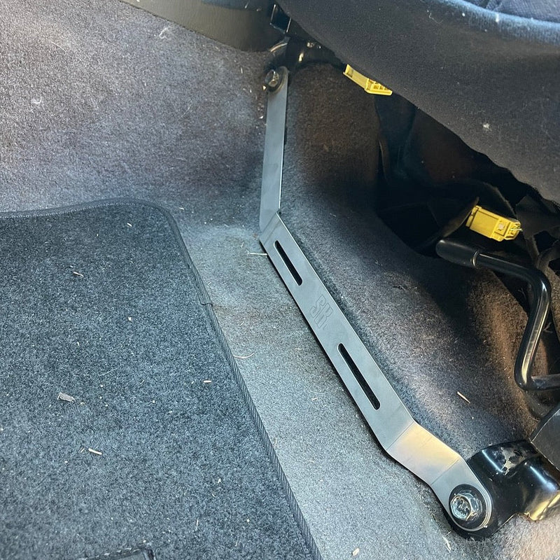 Load image into Gallery viewer, Nissan GU Patrol 1997-2016 Scrub King Fire Extinguisher Mounting Bracket 
