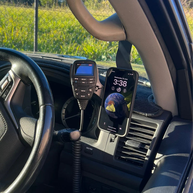 Load image into Gallery viewer, Toyota Landcruiser 200 Series 2016-2022 Scrub King Phone &amp; UHF Mount
