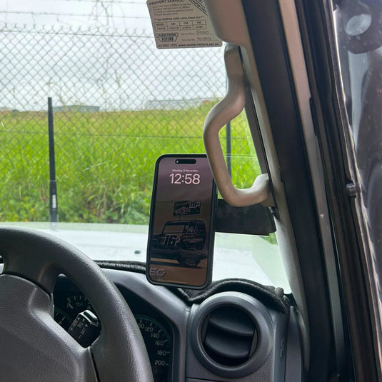 Toyota Landcruiser 79 Series Dual - Scrub King Phone or UHF Mount