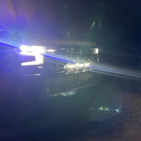 Load image into Gallery viewer, Chevrolet Silverado 1500 ZR2 &amp; Z71 2022-On 4th Gen Behind Grille Light Bar Kits
