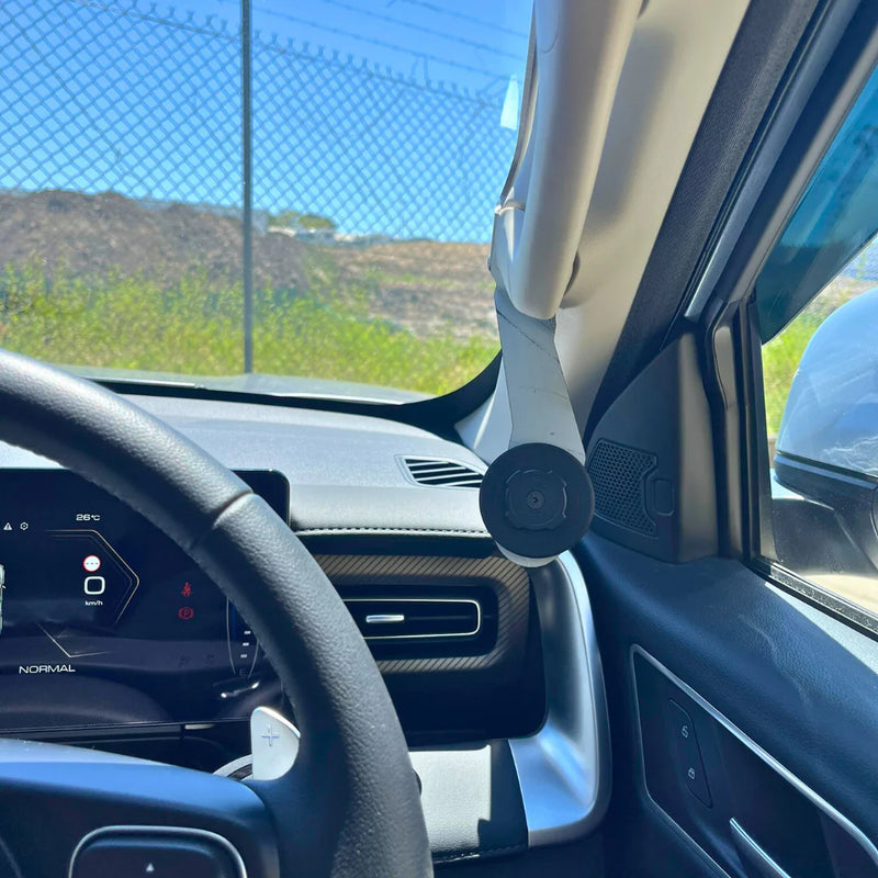 Load image into Gallery viewer, GWM Cannon Ultra 2025-On Scrub King Phone Mount 
