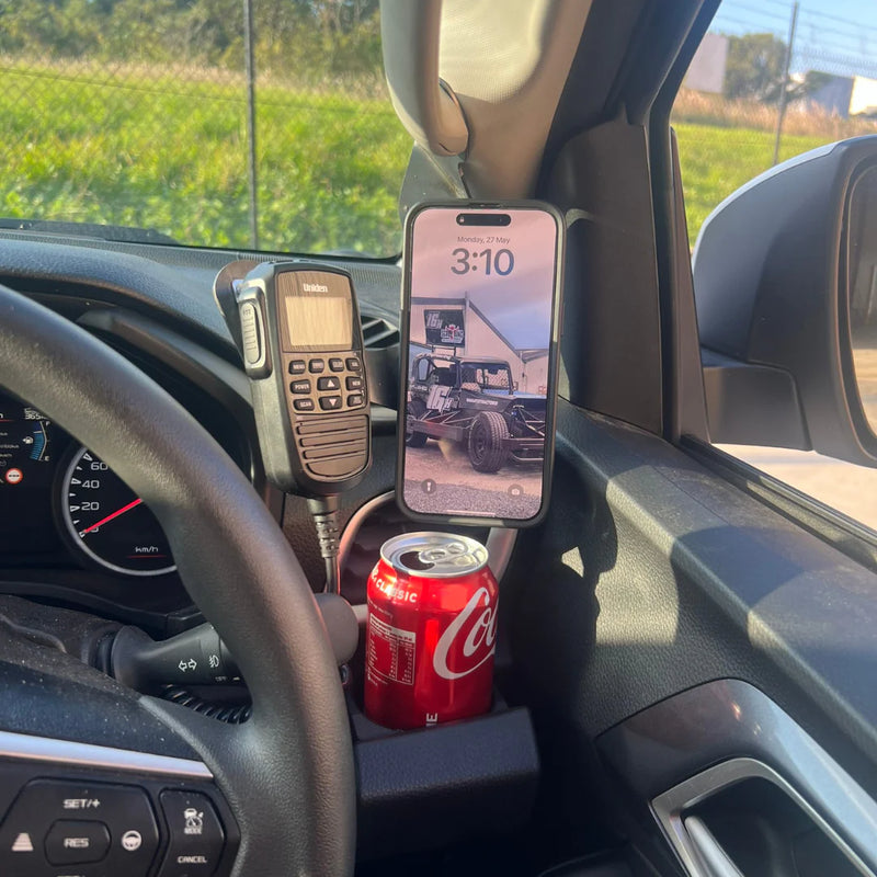 Load image into Gallery viewer, Isuzu D-Max 2021-2024 Scrub King Phone &amp; UHF Mount
