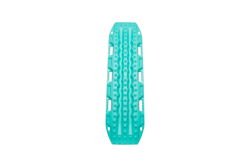 Load image into Gallery viewer, MAXTRAX MKII Turquoise recovery board showing cleat pattern and handle
