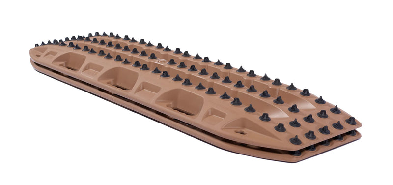 Load image into Gallery viewer, MAXTRAX XTREME Desert Tan board showing 88 hard-anodised alloy teeth

