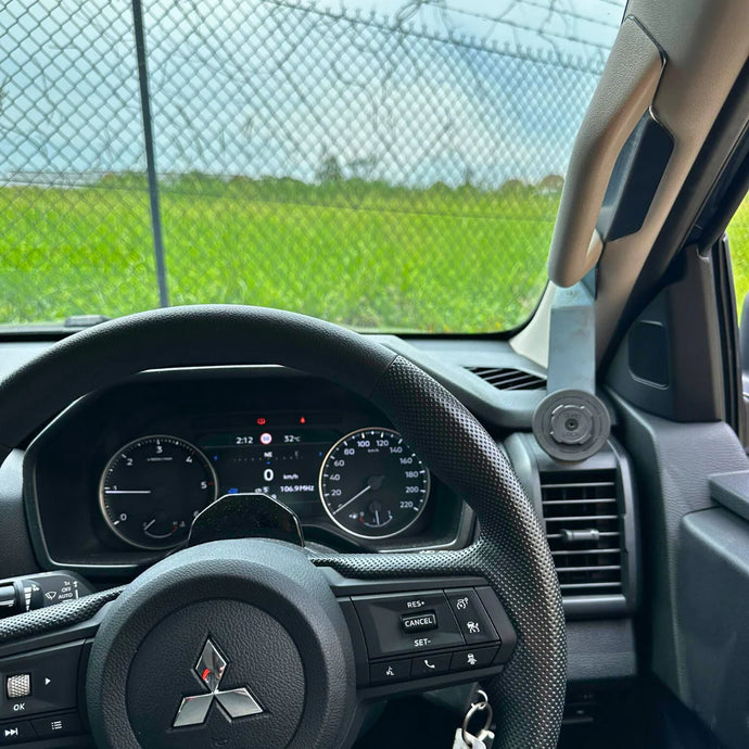 Mitsubishi Triton MV 2024-On  - Scrub King Phone or UHF Mount