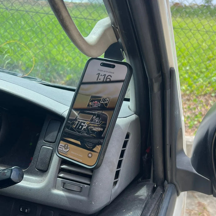 Toyota HiAce 2004-2018 - Scrub King Phone or UHF Mount