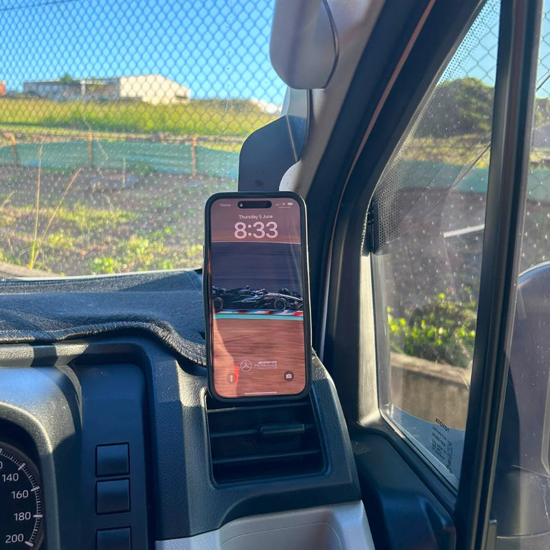 Load image into Gallery viewer, Toyota HiAce 2019-On - Scrub King Phone or UHF Mount
