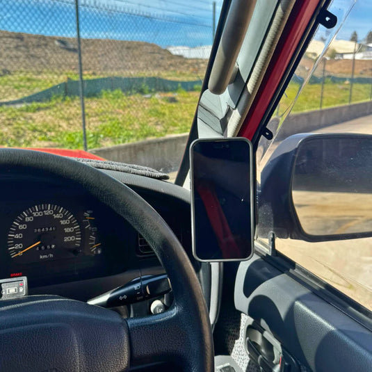 Toyota Land Cruiser 80 Series Scrub King Phone Mount
