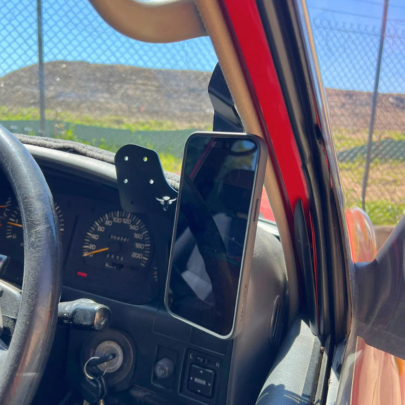 Load image into Gallery viewer, Toyota Land Cruiser 80 Series Scrub King Phone &amp; UHF Mount
