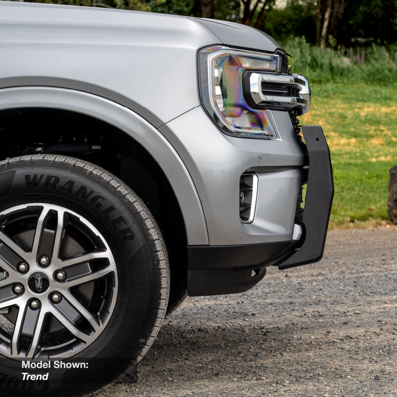Load image into Gallery viewer, Ford Everest Next Gen 2022-On Ultimate9 Nudge Bar
