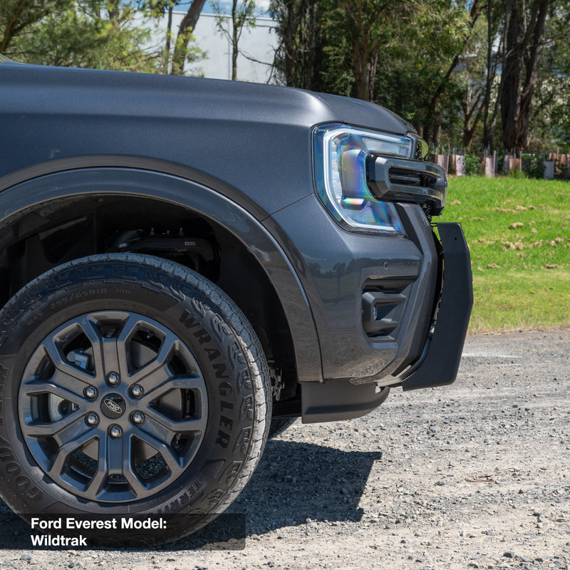 Load image into Gallery viewer, Ford Everest Wildtrak Next Gen Light Bar LED Ultimate Nudge Bar Side Close
