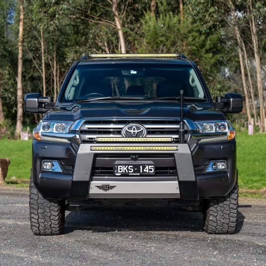 Toyota Landcruiser 200 Series 2015-2022 Ultimate9 Nudge Bar