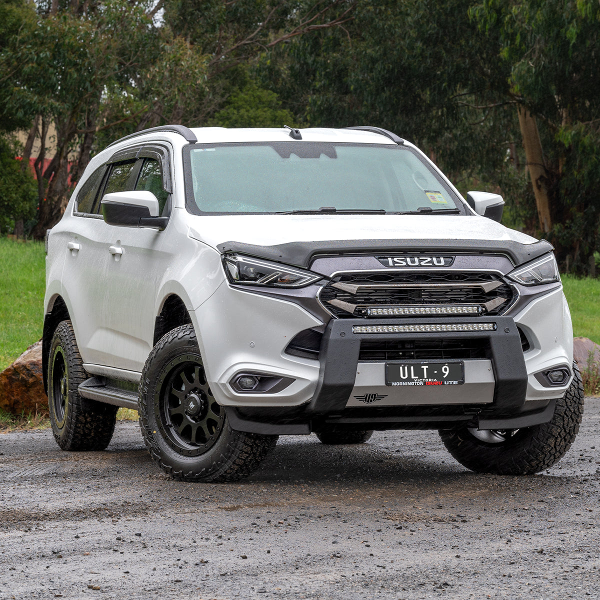 Mux Rear Protection Bar Isuzu MU-X Ultimate9 Nudge Bar LED Light Bars – Stage1Customs