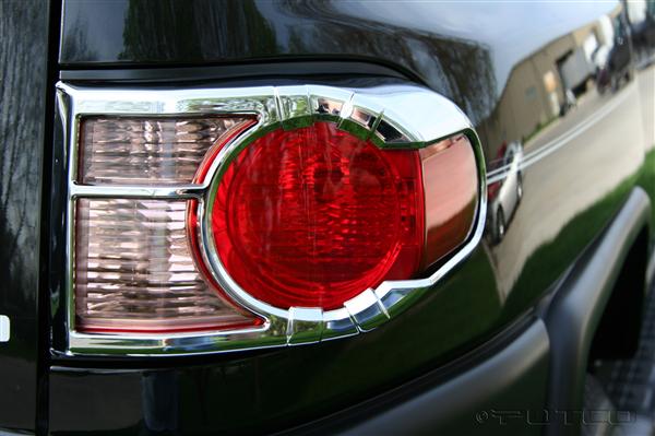 Toyota | FJ Cruiser | Chrome Tail Light Covers | Stage 1 Customs